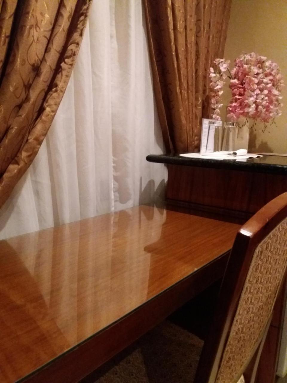 Fields Walking Street Hotel Анхелес Экстерьер фото