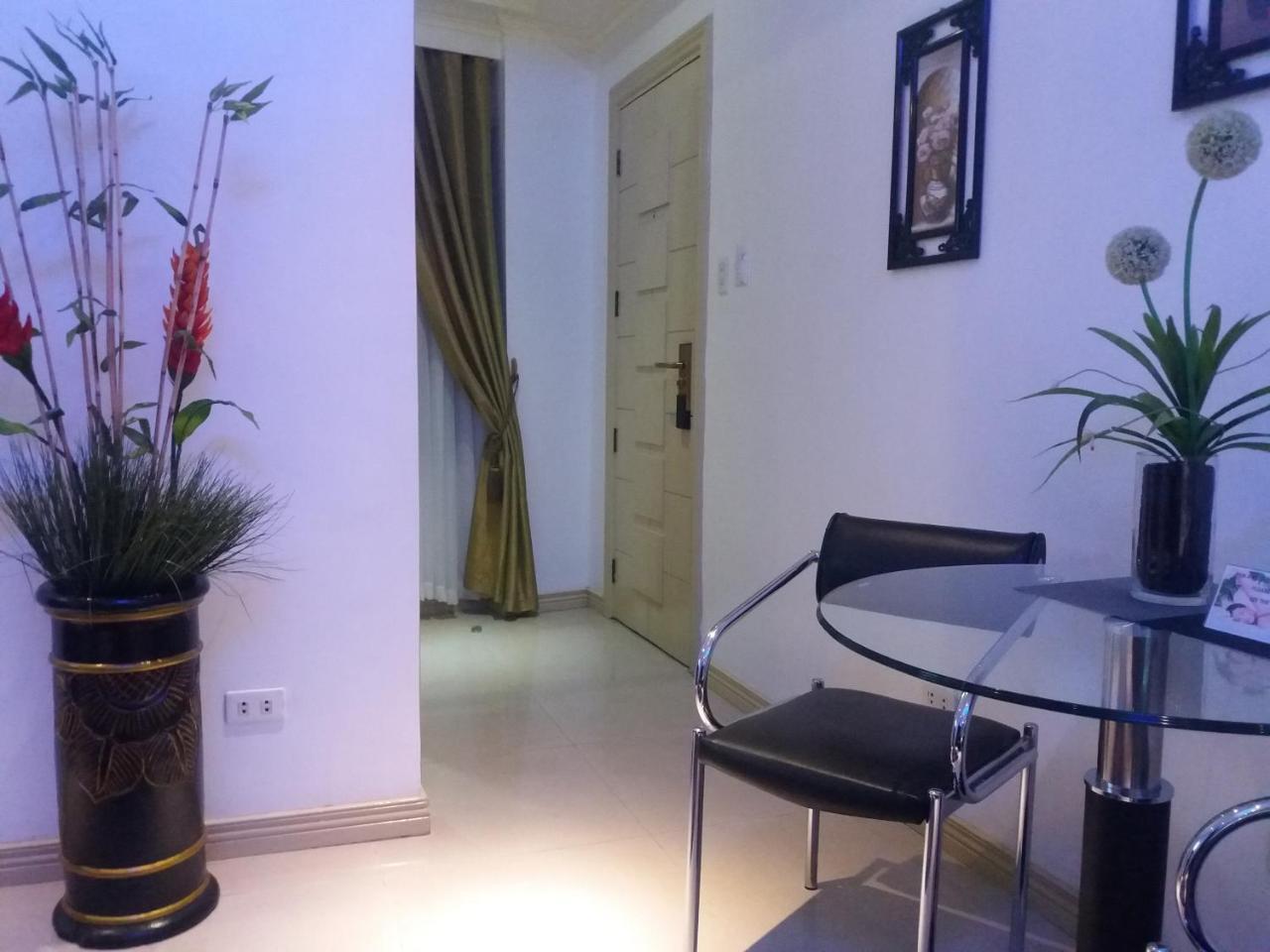 Fields Walking Street Hotel Анхелес Экстерьер фото